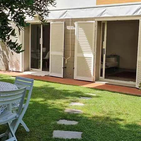 In Giardino Da Tommaso Apartment Livorno Exterior photo